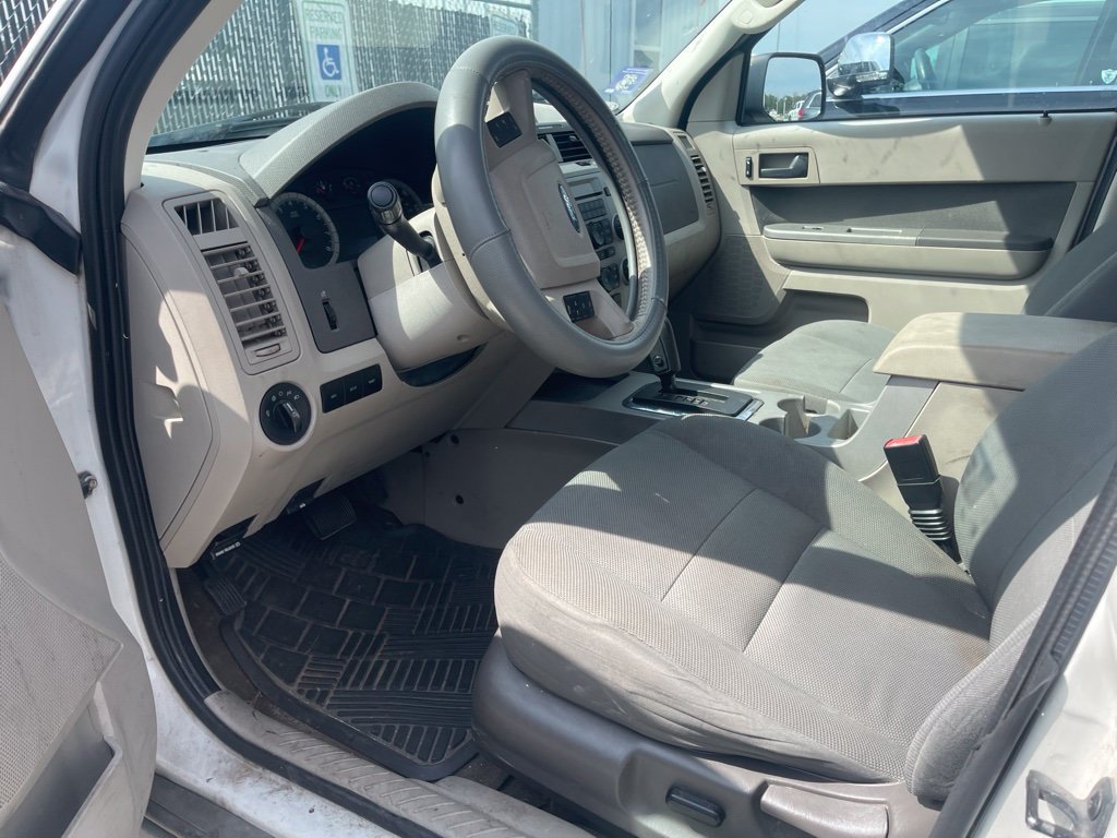 Used 2009 Ford Escape XLT