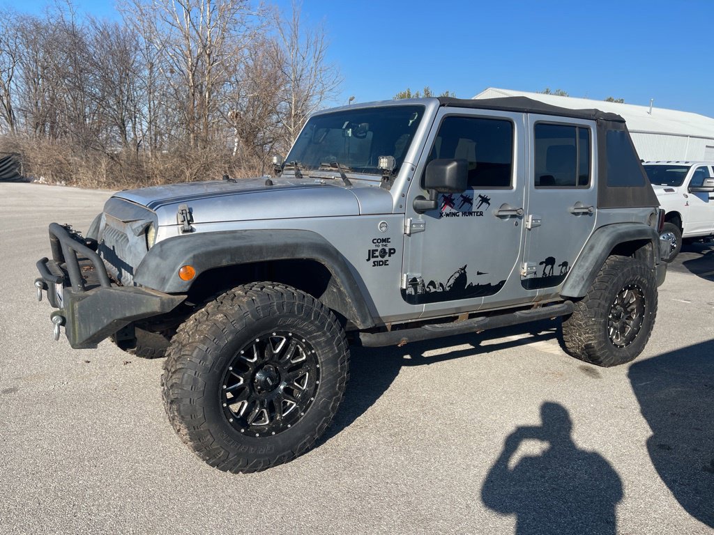 2009 Jeep Wrangler Unlimited X for sale near Bellville IL