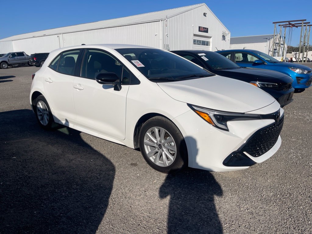 Used 2026 Toyota Corolla Hatchback SE Hatchback