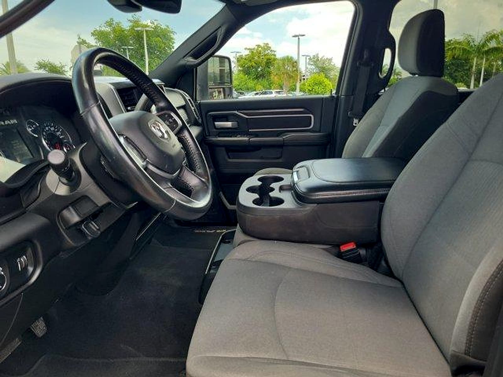 2024 RAM Ram 3500 Pickup Big Horn - Photo 22