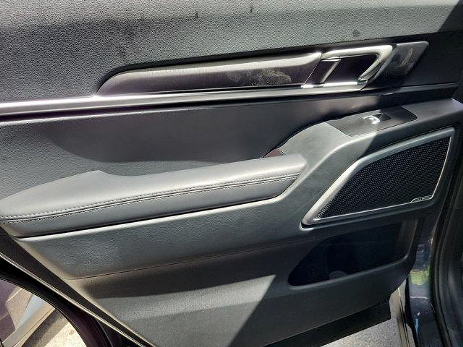 2024 Kia Telluride S - Photo 18