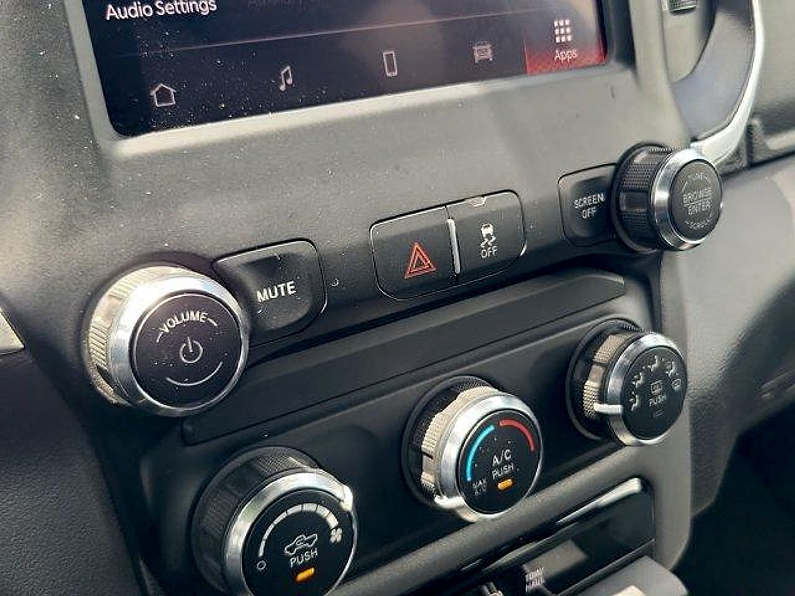 2024 RAM Ram 3500 Pickup Big Horn - Photo 30