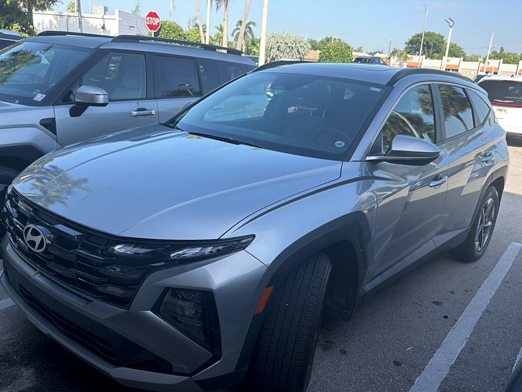 Certified 2025 Hyundai Tucson SEL Convenience