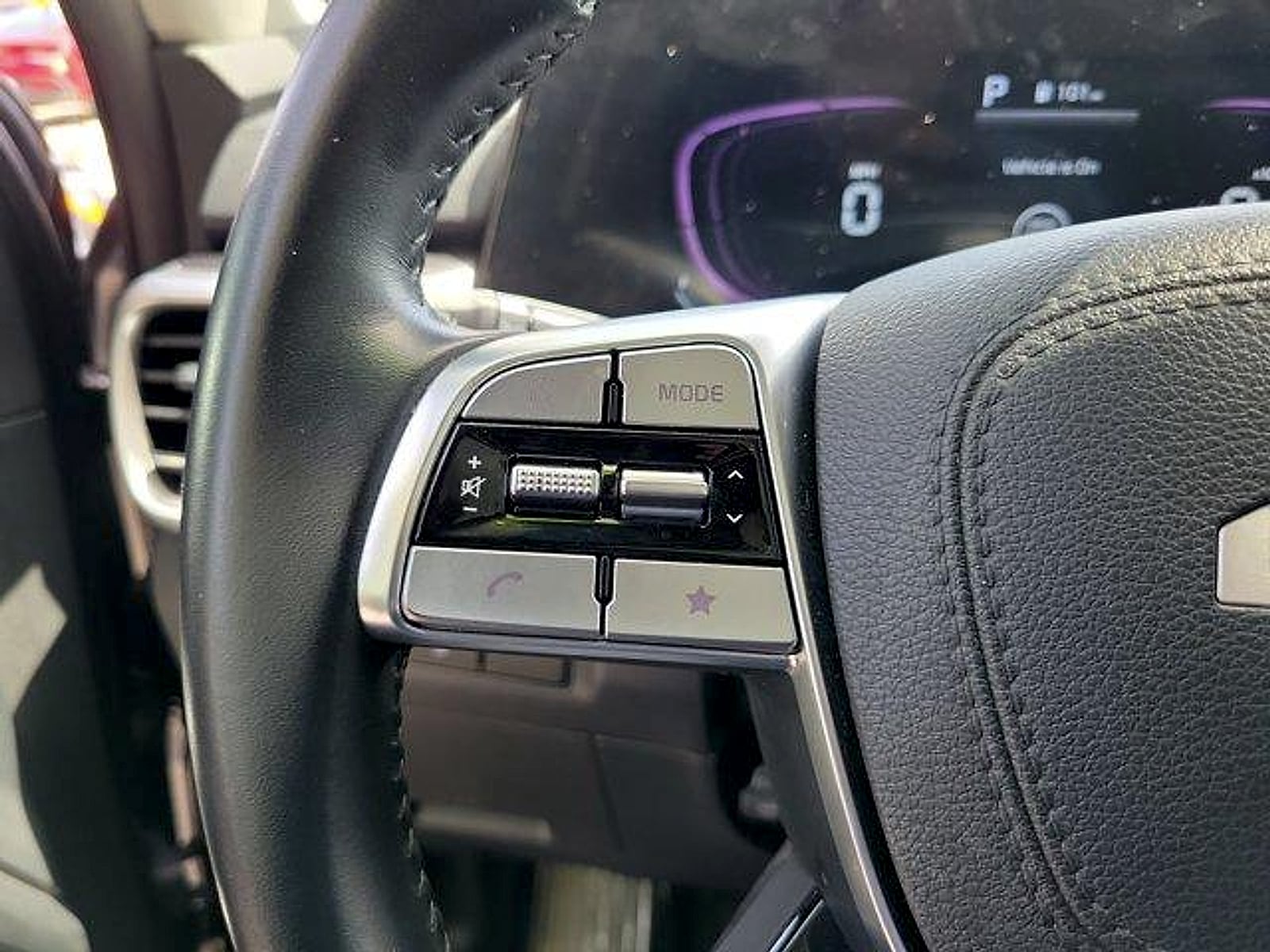 2024 Kia Telluride S - Photo 24