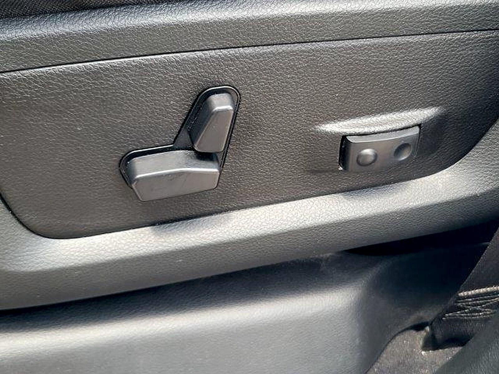 2024 RAM Ram 3500 Pickup Big Horn - Photo 24