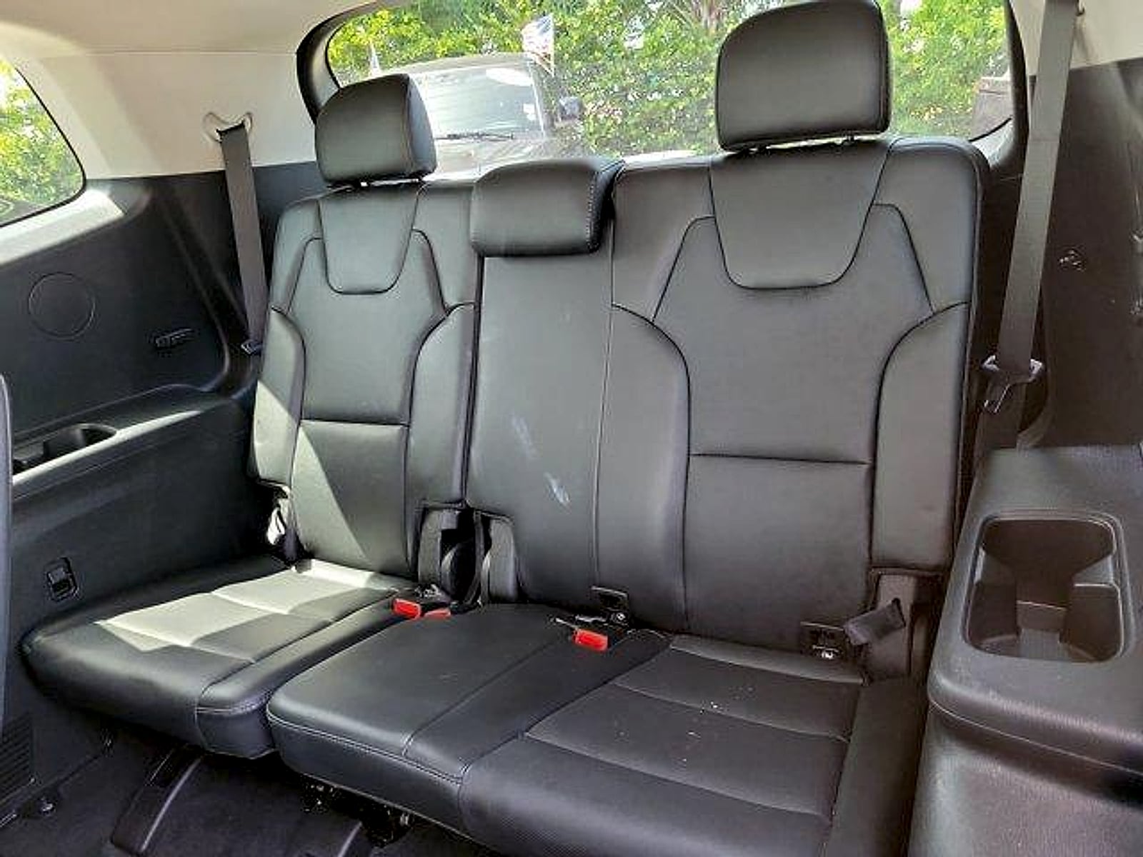 2024 Kia Telluride S - Photo 17