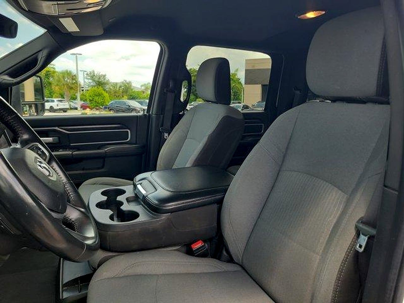 2024 RAM Ram 3500 Pickup Big Horn - Photo 23