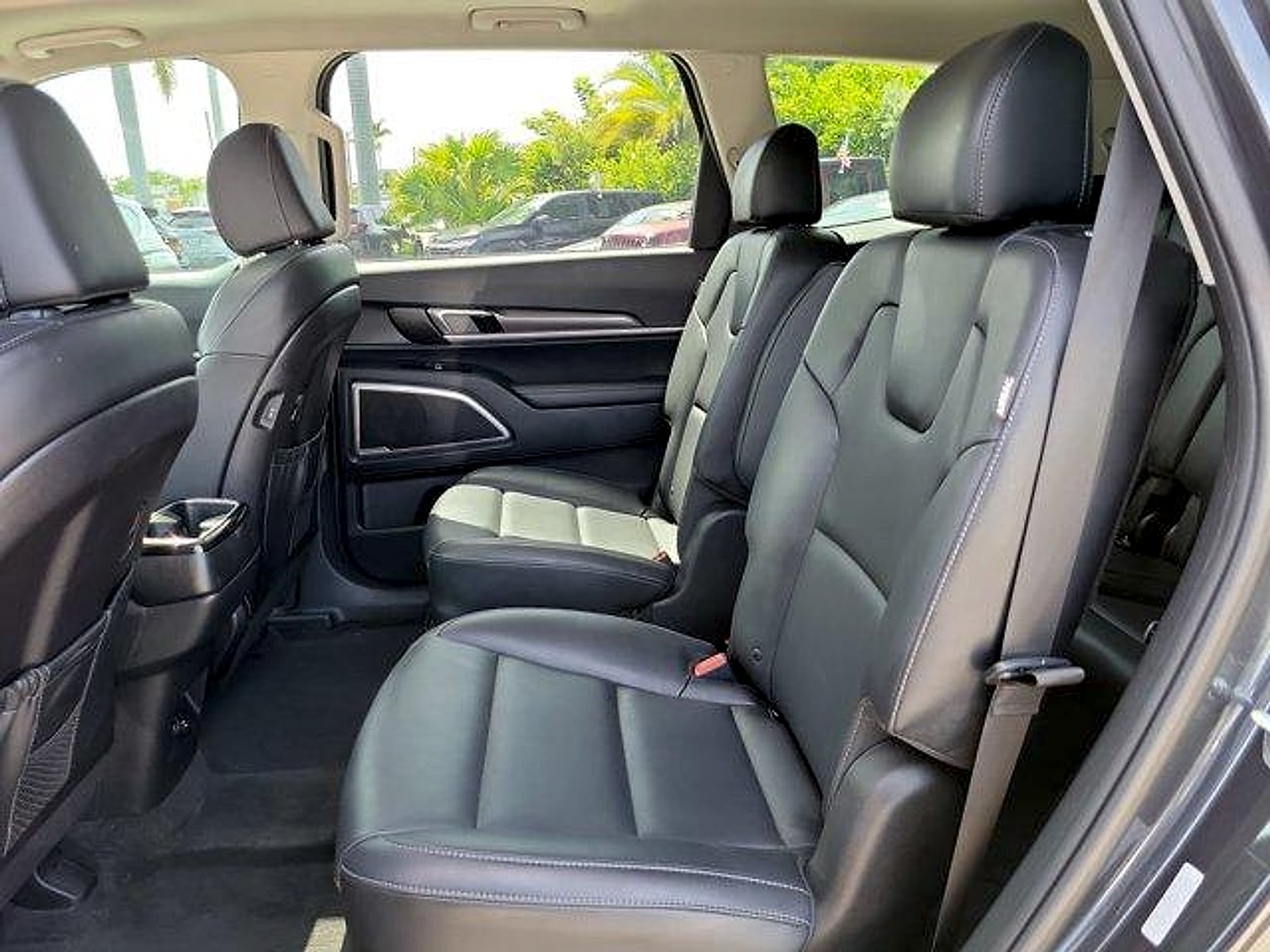 2024 Kia Telluride S - Photo 16