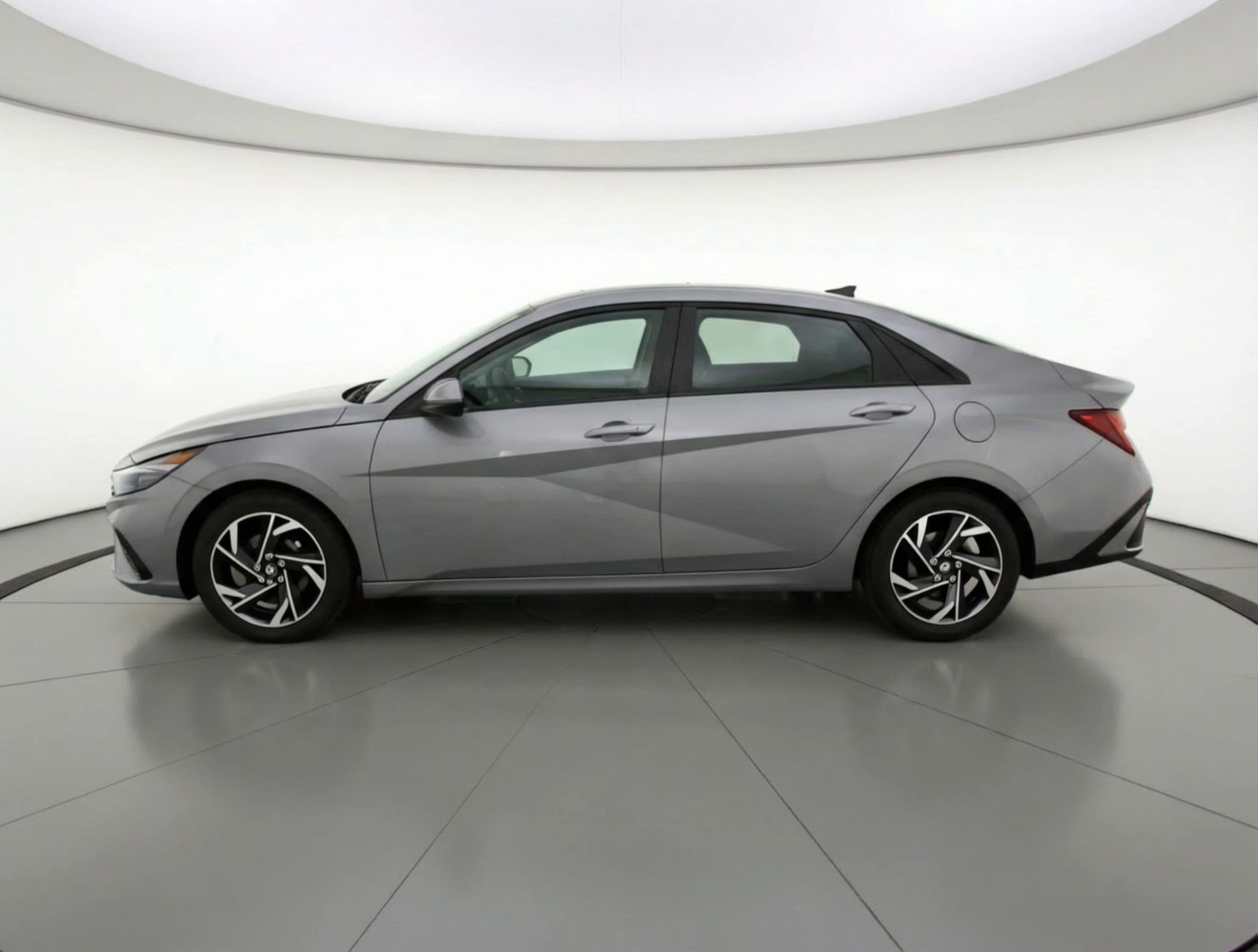 Thumbnail: 2025 Hyundai Elantra - 5