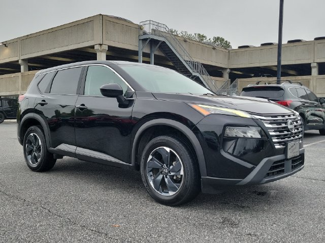 Used 2024 Nissan Rogue SV SUV