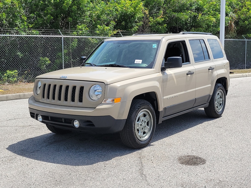 Used 2016 Jeep Patriot Sport FWD SUV