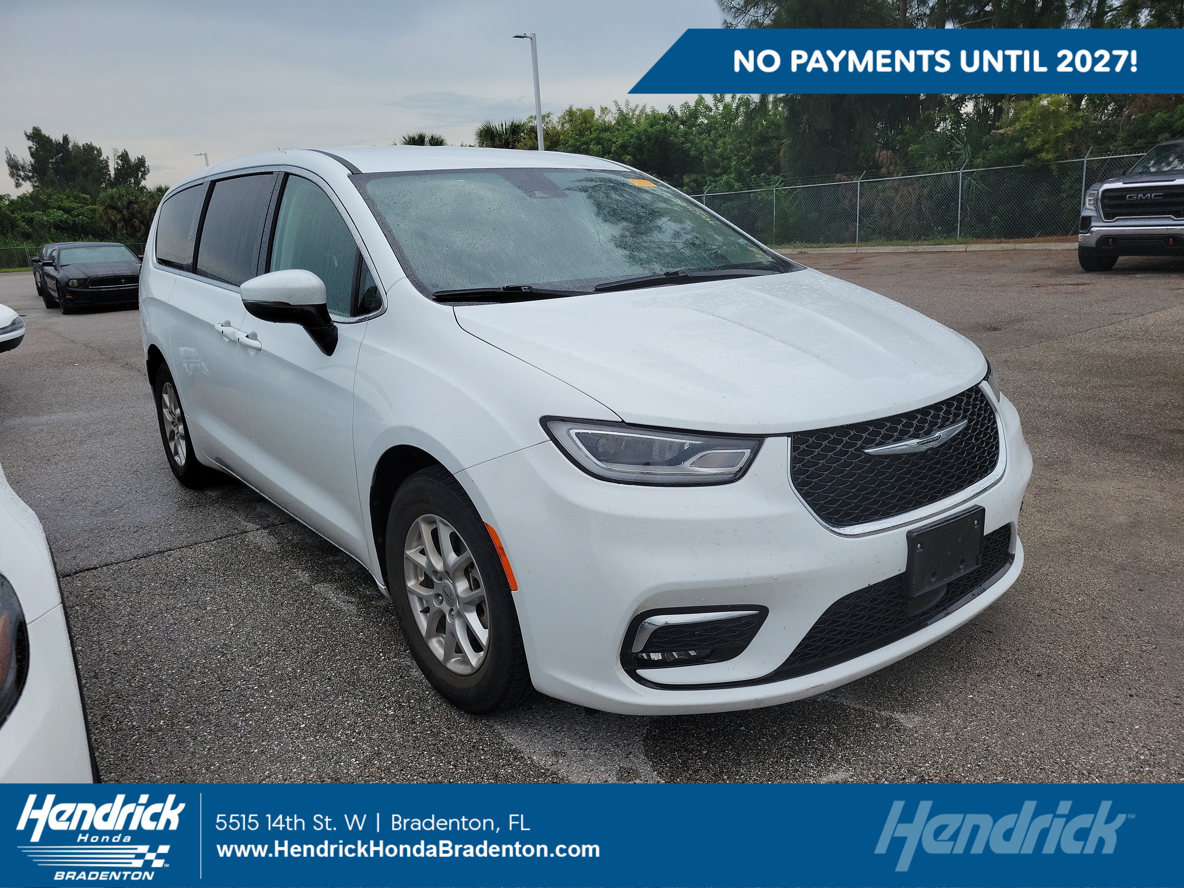  Chrysler Pacifica