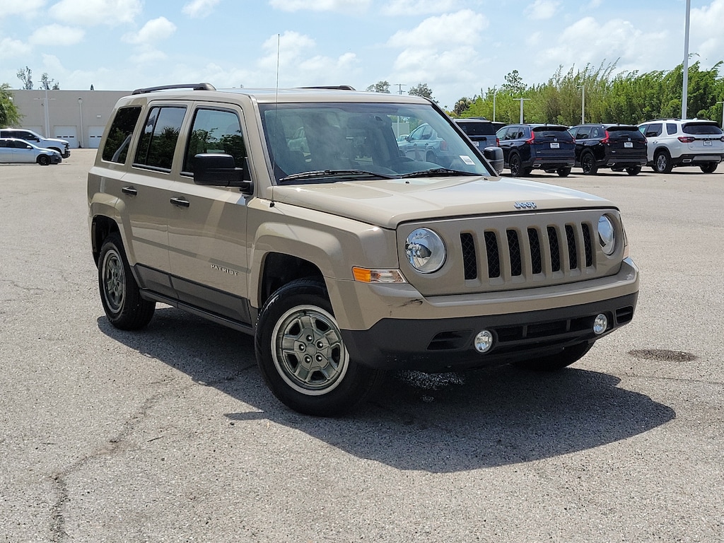 Used 2016 Jeep Patriot Sport FWD SUV