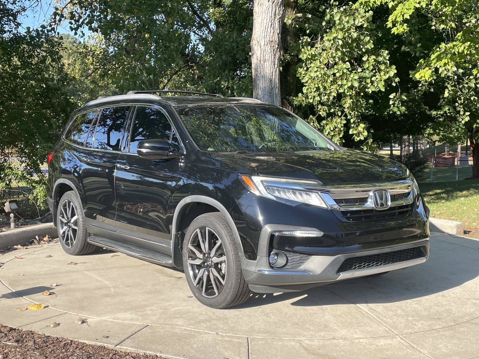 Used 2019 Honda Pilot Touring 8-Passenger SUV