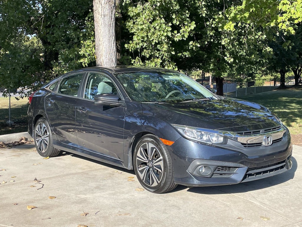 Used 2017 Honda Civic EX-T Sedan