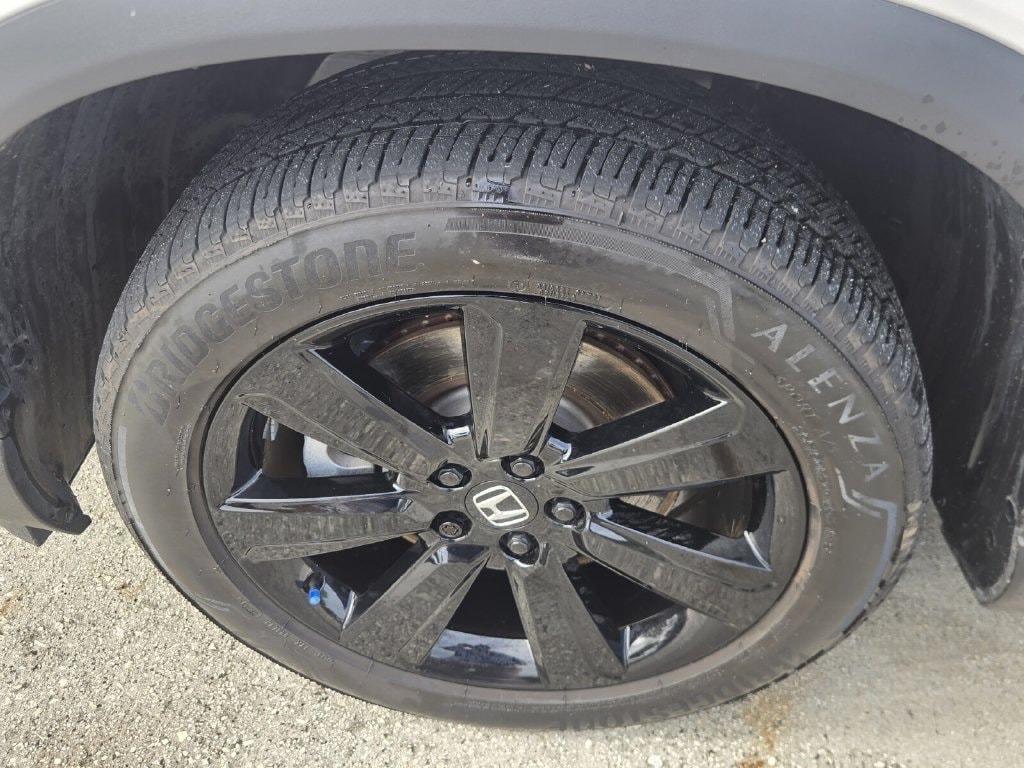 2025 Honda Pilot Black Edition - Photo 10