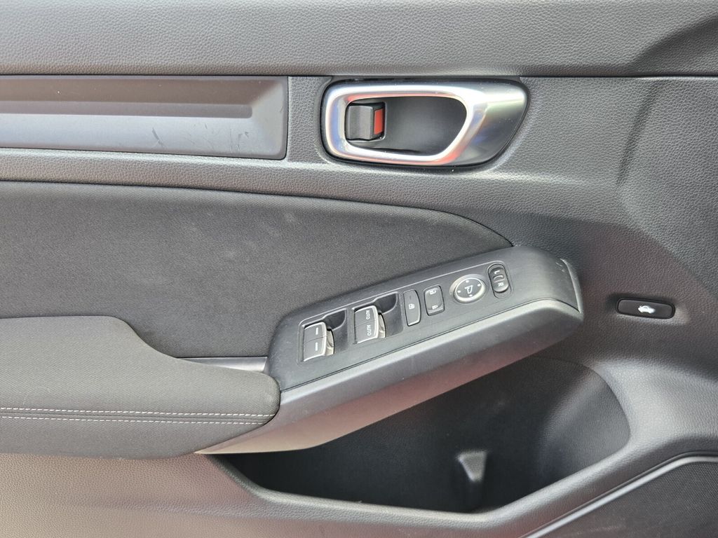 2025 Honda Civic LX - Photo 24