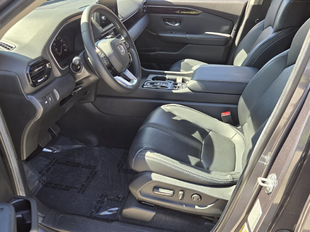 2025 Honda Pilot EX-L - Photo 11