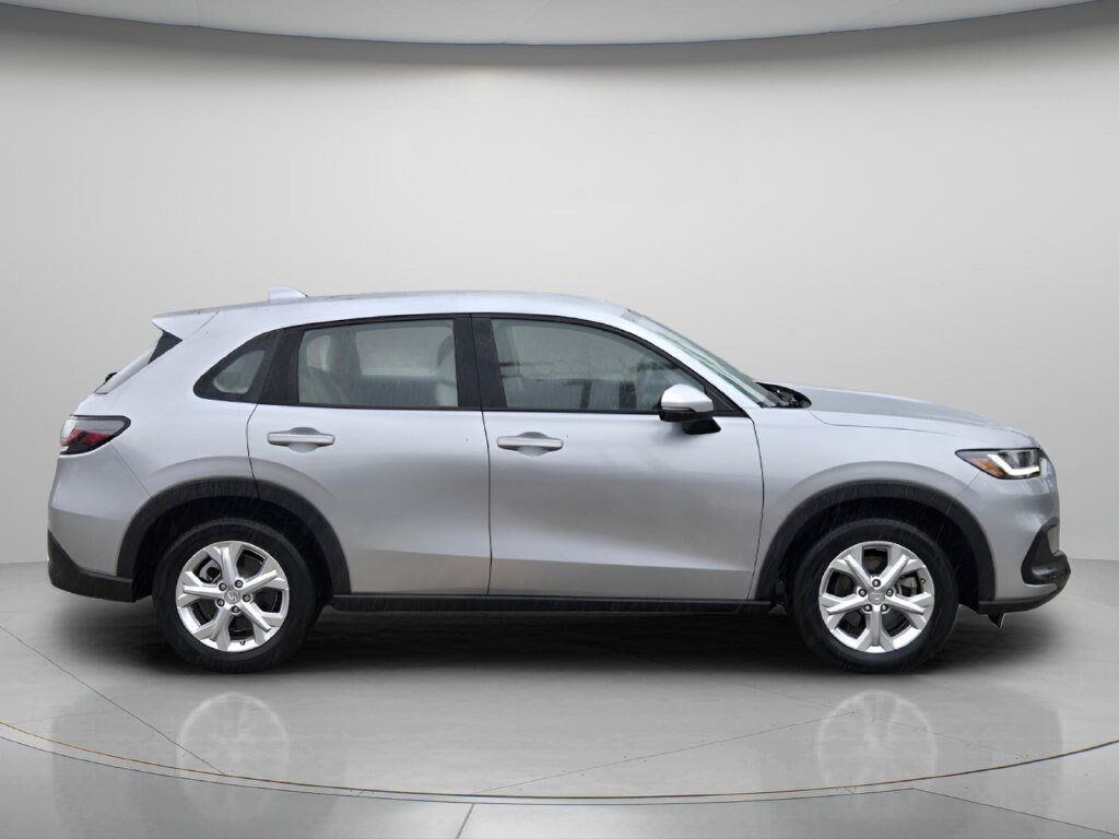 Used 2025 Honda HR-V LX SUV