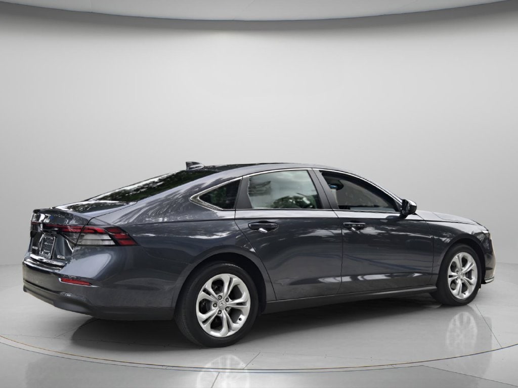 2024 Honda Accord LX - Photo 7