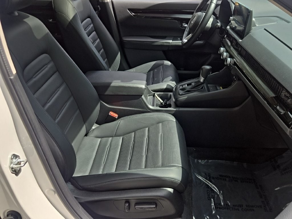 2025 Honda CR-V EX-L - Photo 17