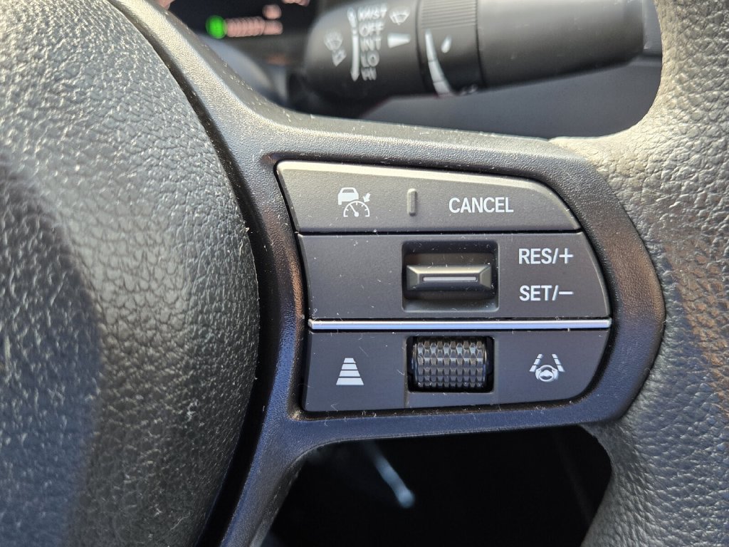 2025 Honda Accord SE - Photo 25