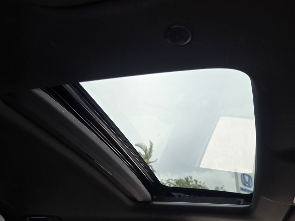 2025 Honda CR-V Sport-L - Photo 19