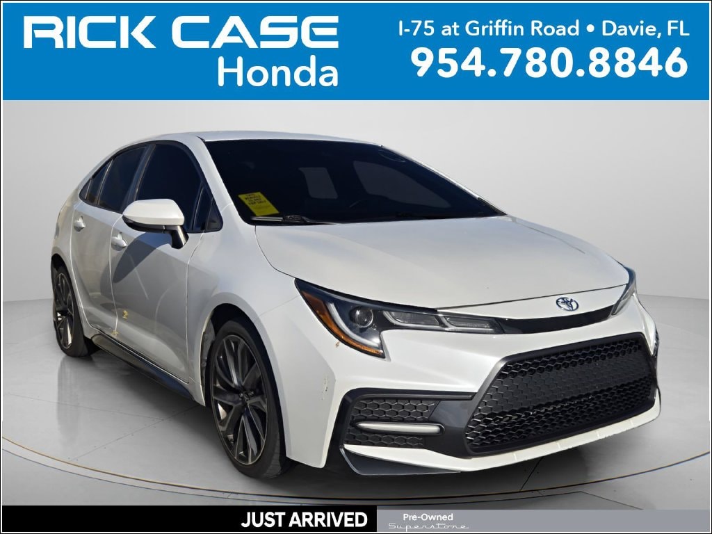 Used 2022 Toyota Corolla SE Sedan
