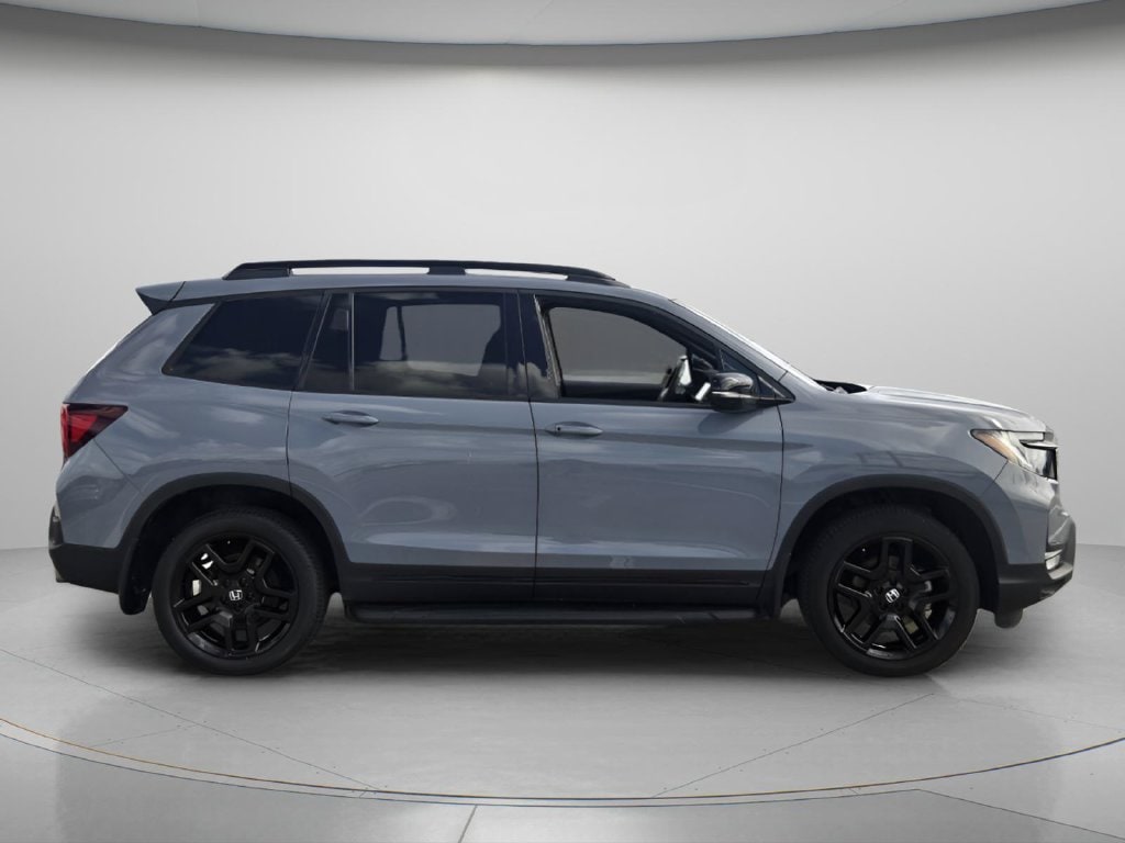 2025 Honda Passport Black Edition - Photo 3