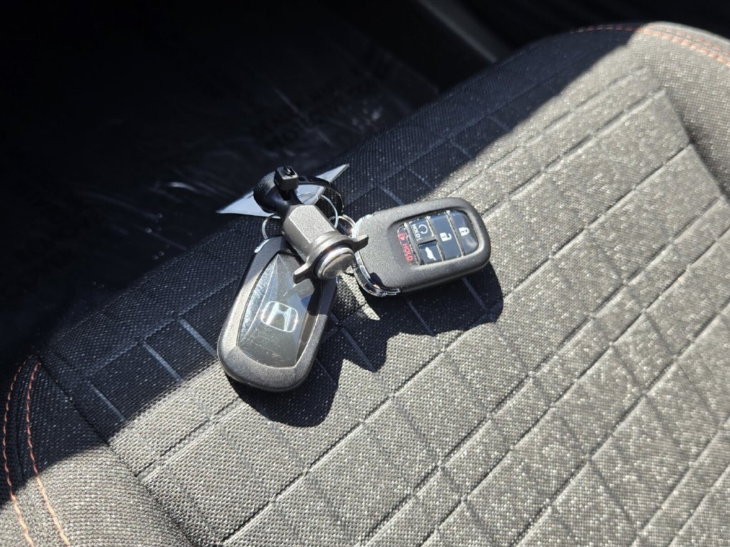 2025 Honda HR-V Sport - Photo 18