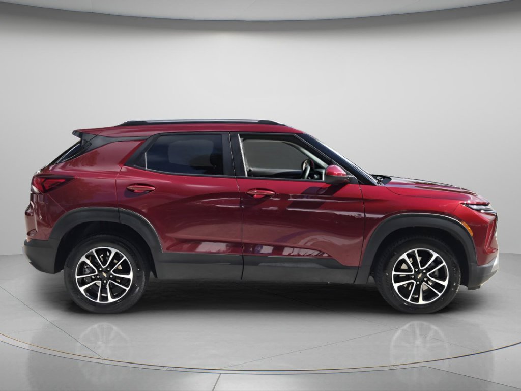 Used 2024 Chevrolet Trailblazer LT SUV