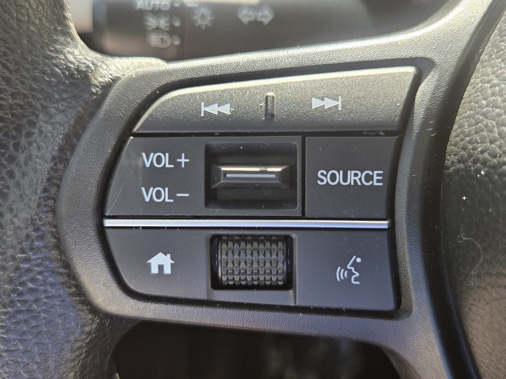 2025 Honda HR-V LX - Photo 24