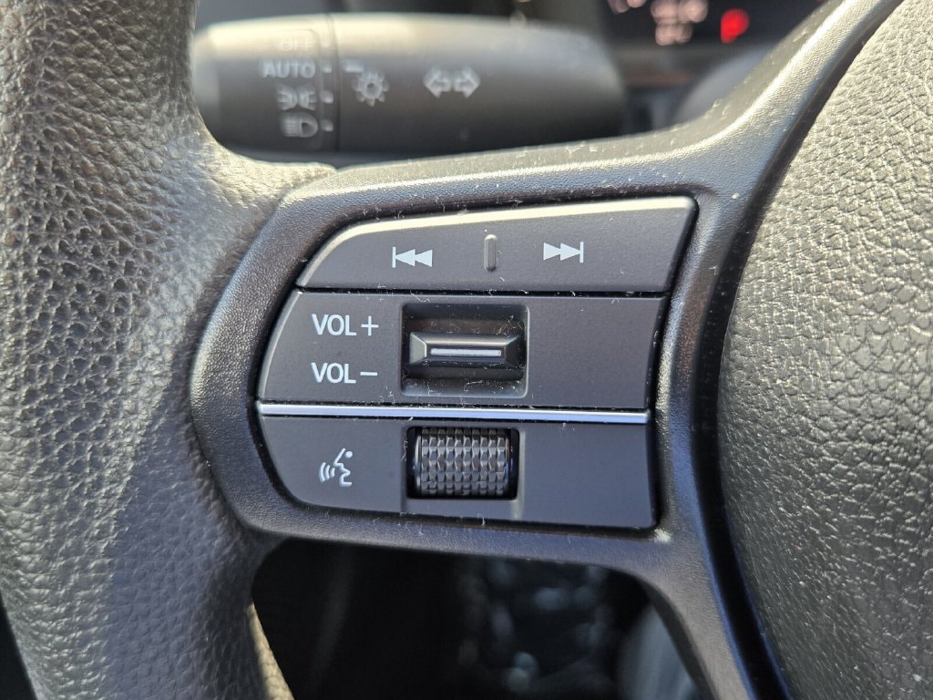 2025 Honda Accord SE - Photo 24