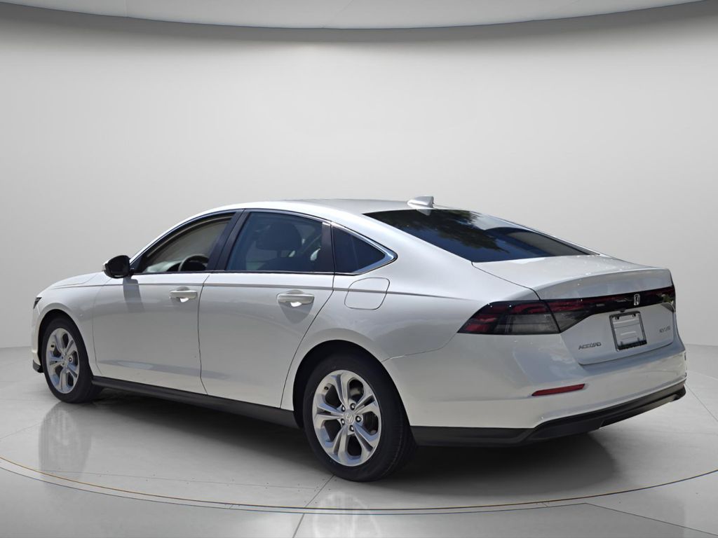 2025 Honda Accord LX - Photo 8