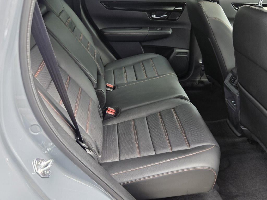 2026 Honda CR-V Sport Touring - Photo 16