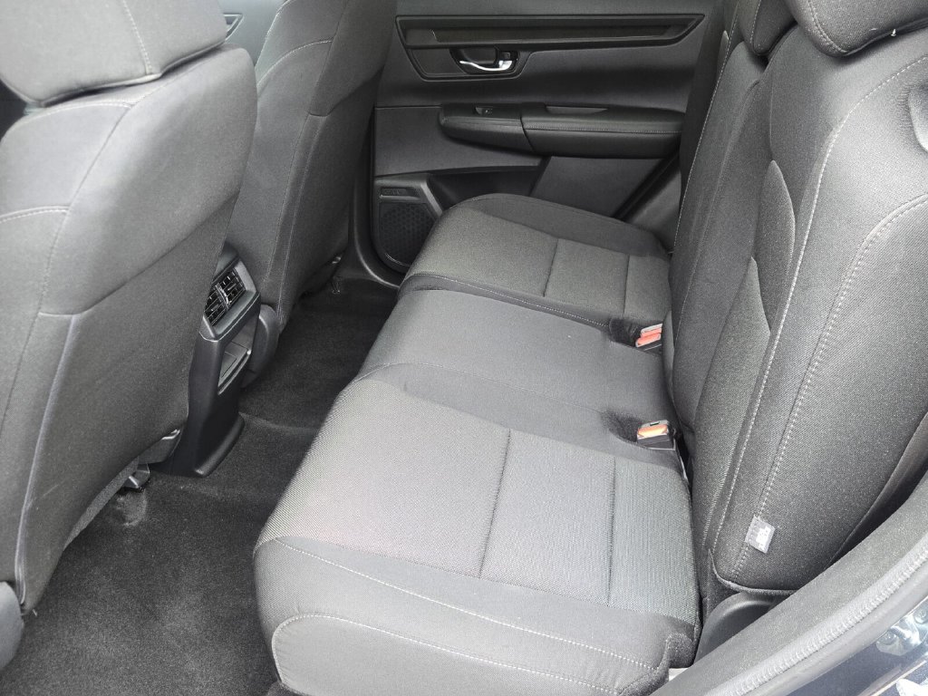 2025 Honda CR-V LX - Photo 11