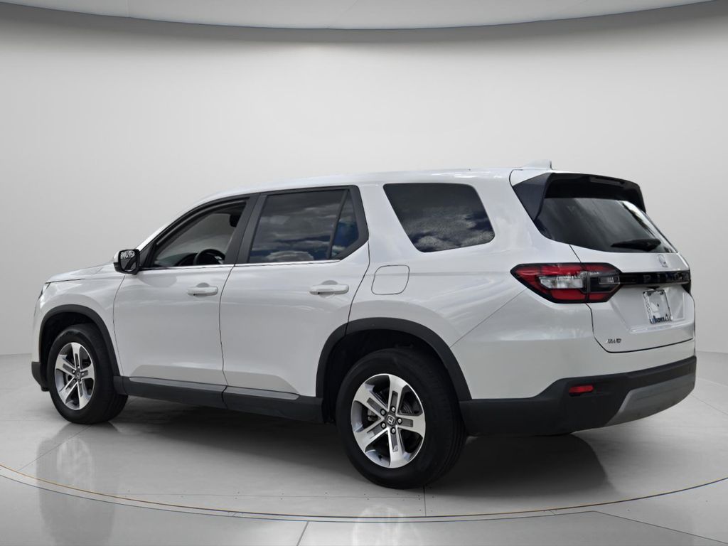 2025 Honda Pilot EX-L - Photo 8