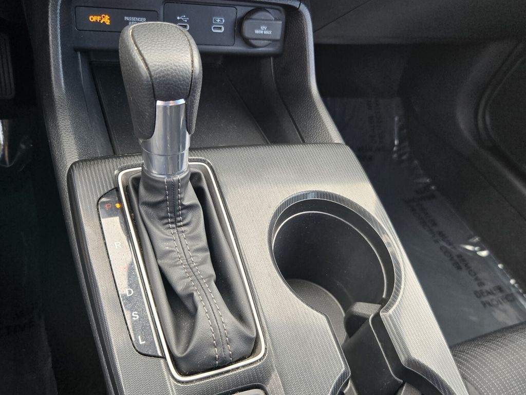 2025 Honda Civic LX - Photo 20