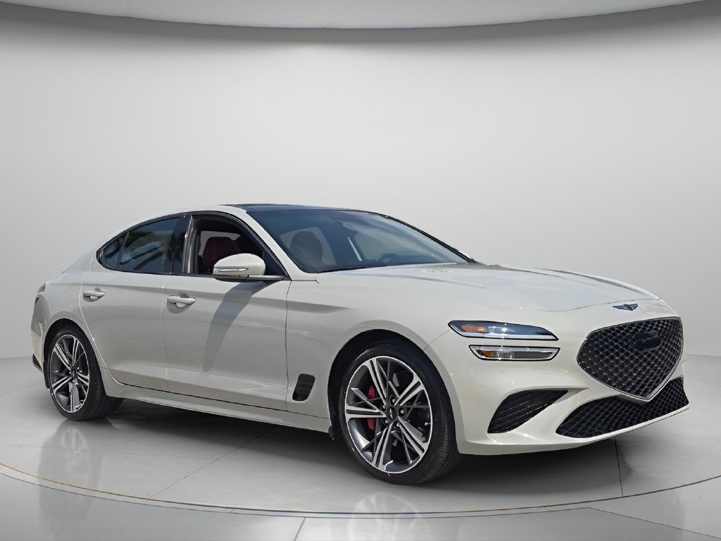  Genesis G70