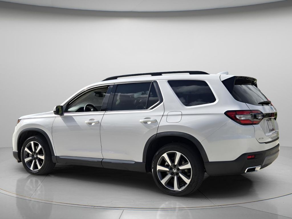 2025 Honda Pilot Touring - Photo 8