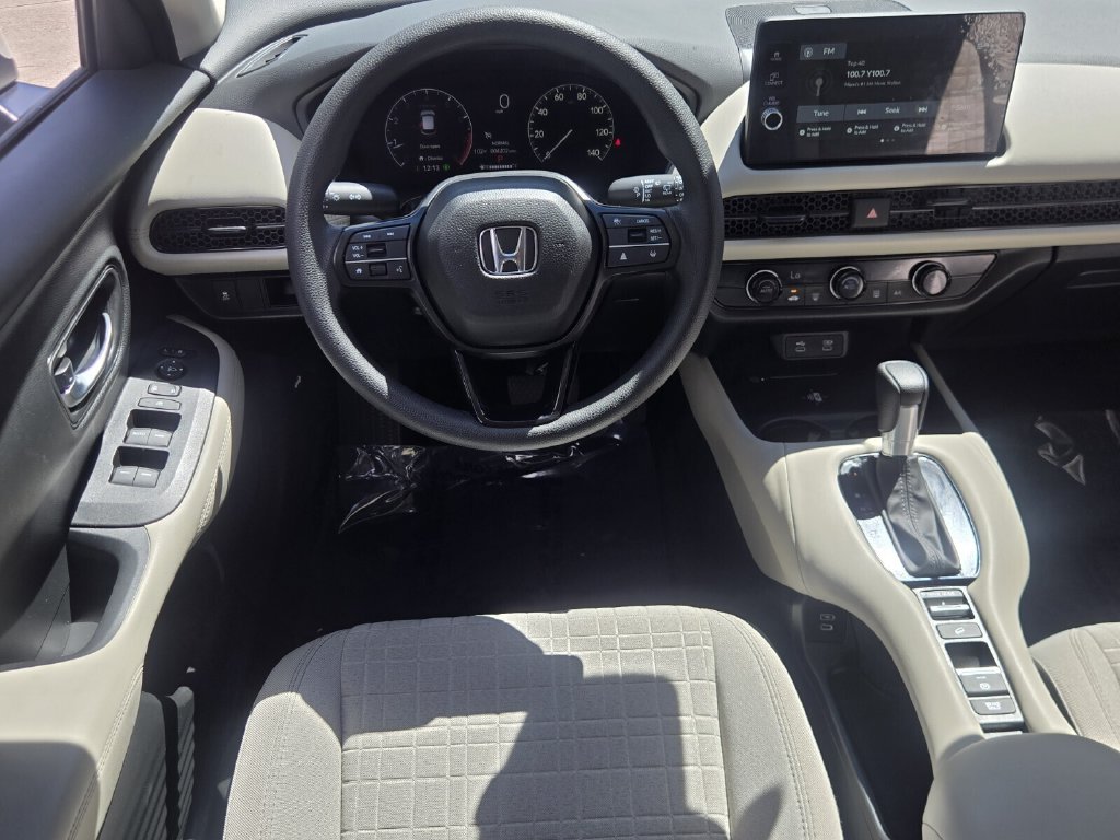 2026 Honda HR-V LX - Photo 12