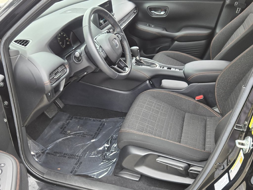 2024 Honda HR-V Sport - Photo 11