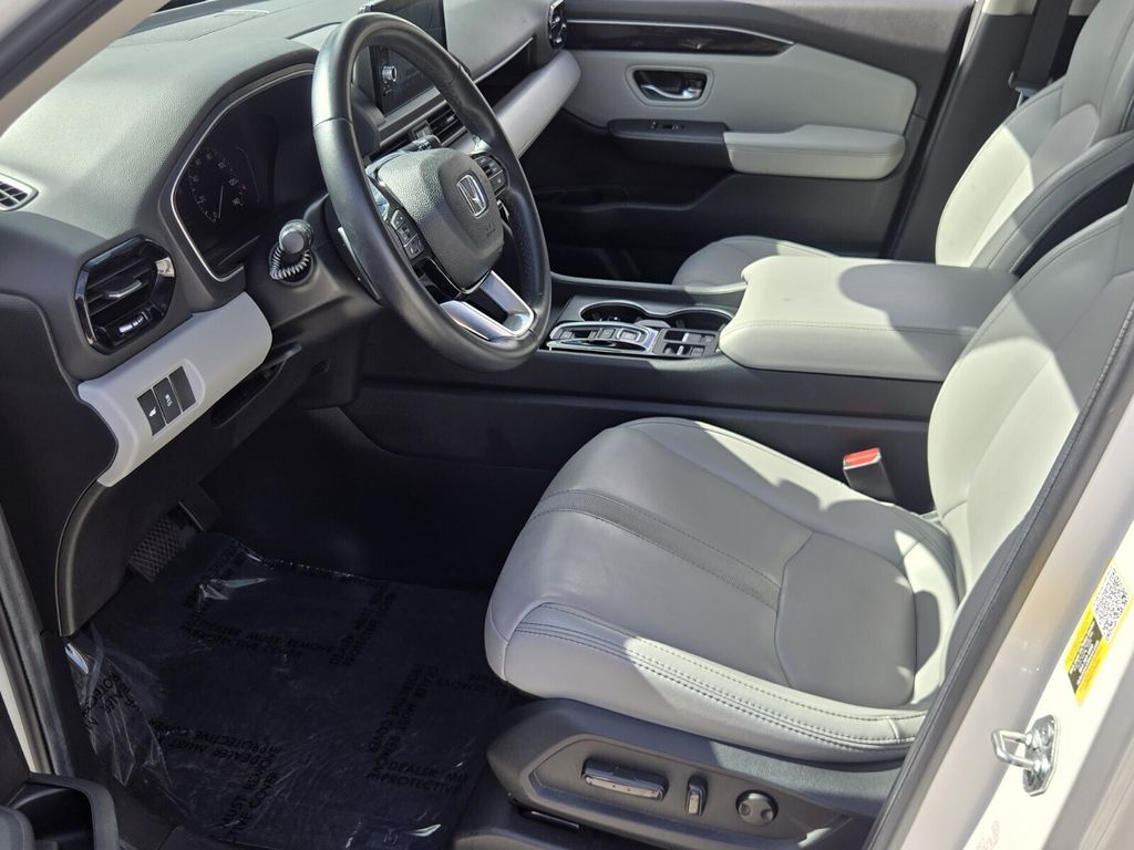 2025 Honda Pilot Touring - Photo 11