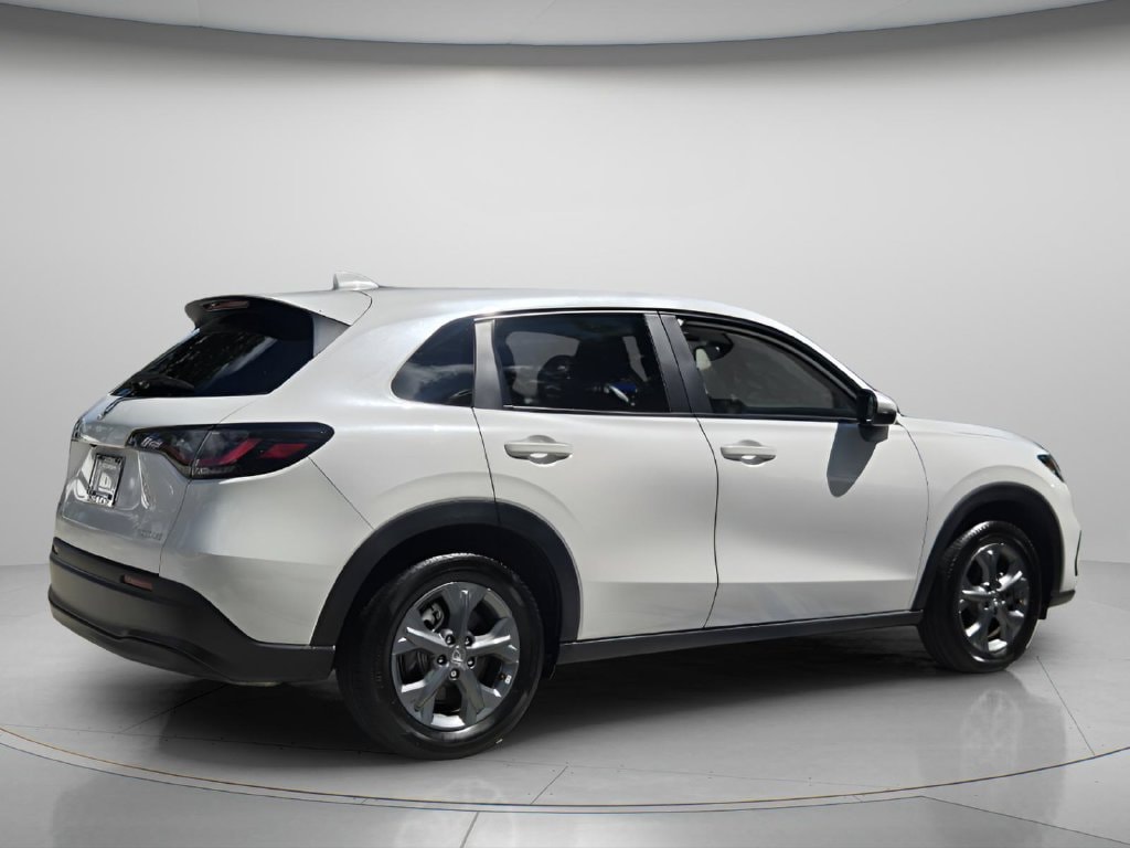 2026 Honda HR-V LX - Photo 6