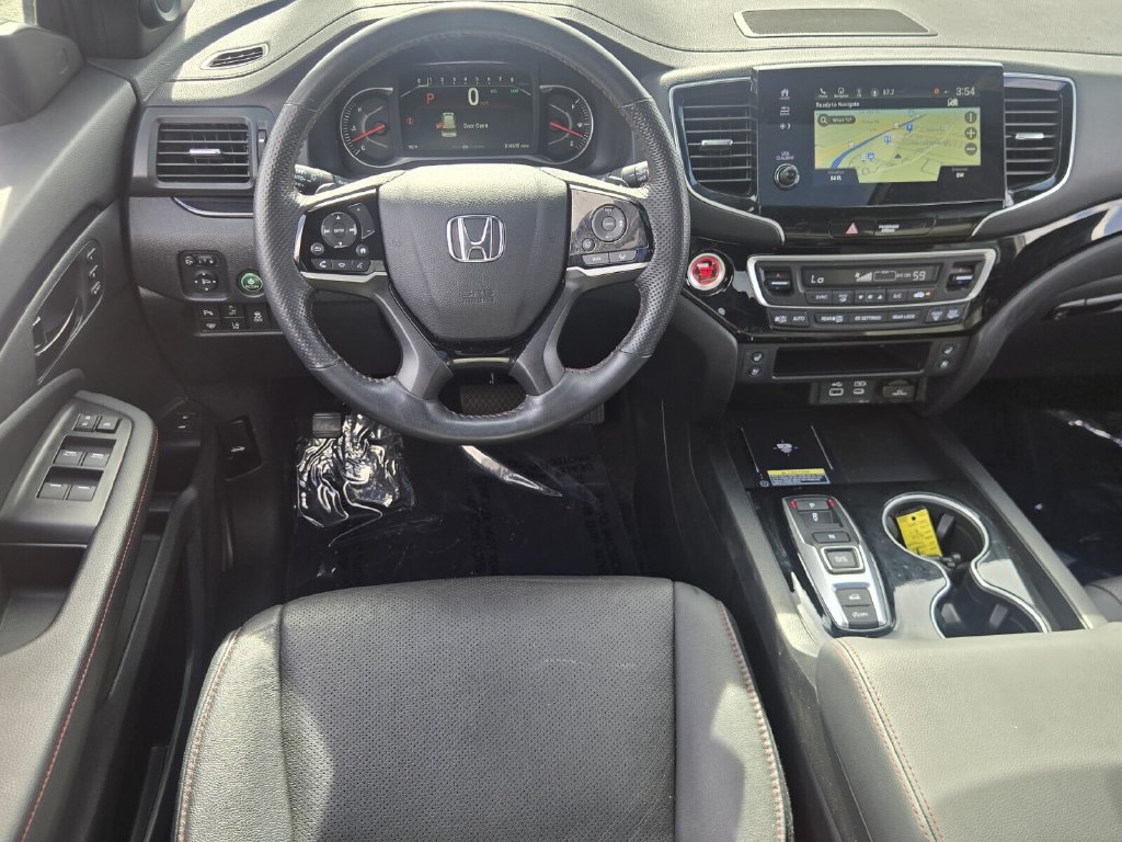 2025 Honda Passport Black Edition - Photo 13
