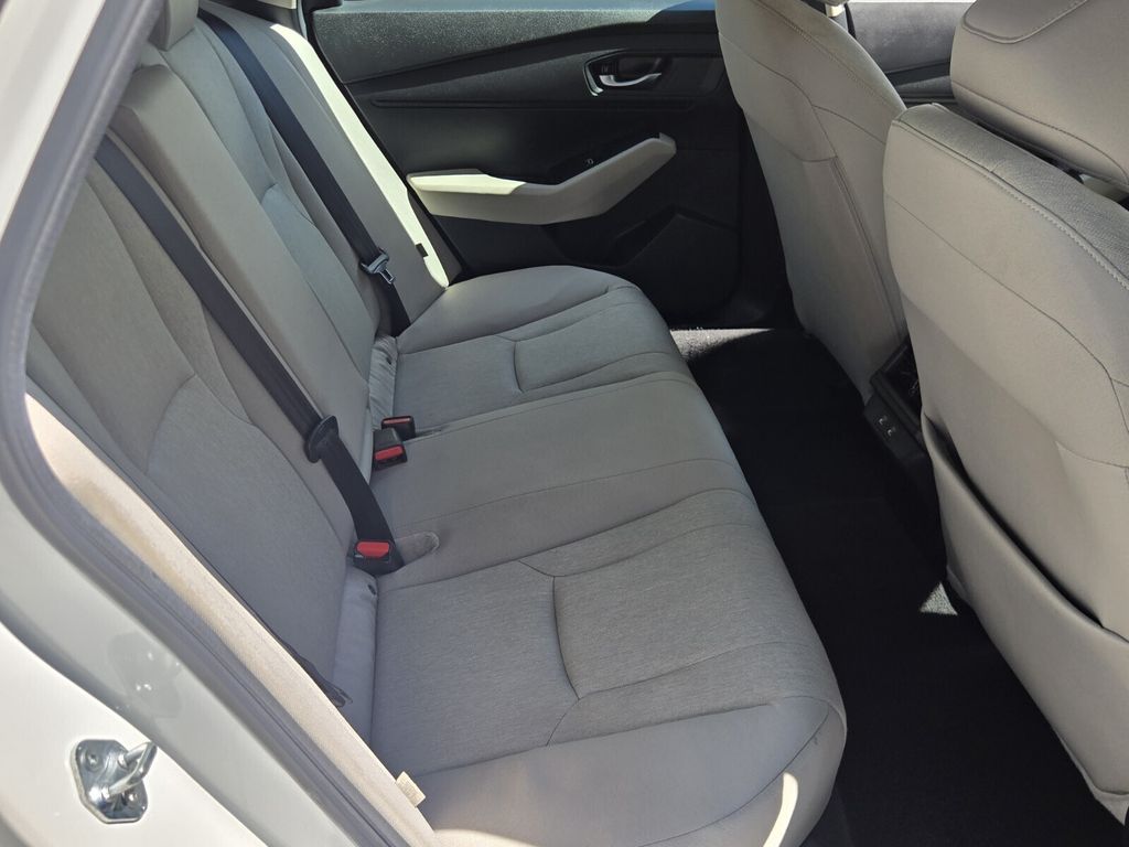2025 Honda Accord LX - Photo 16