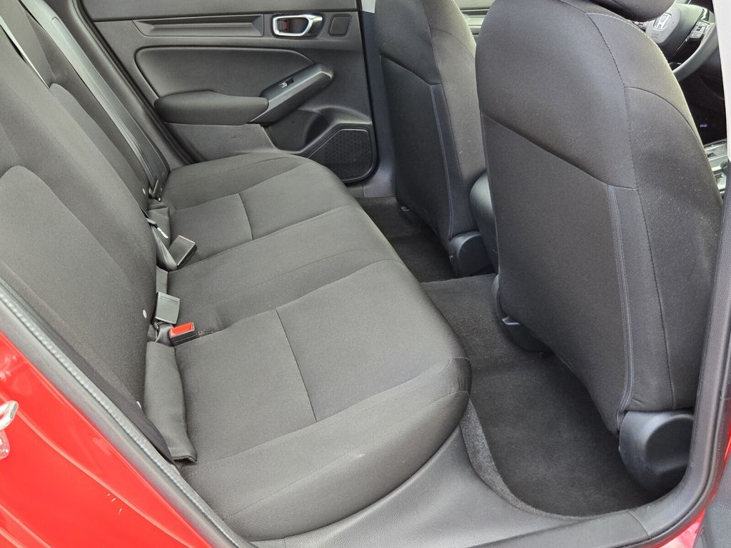 2025 Honda Civic LX - Photo 15