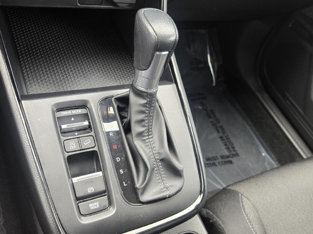2025 Honda CR-V LX - Photo 18