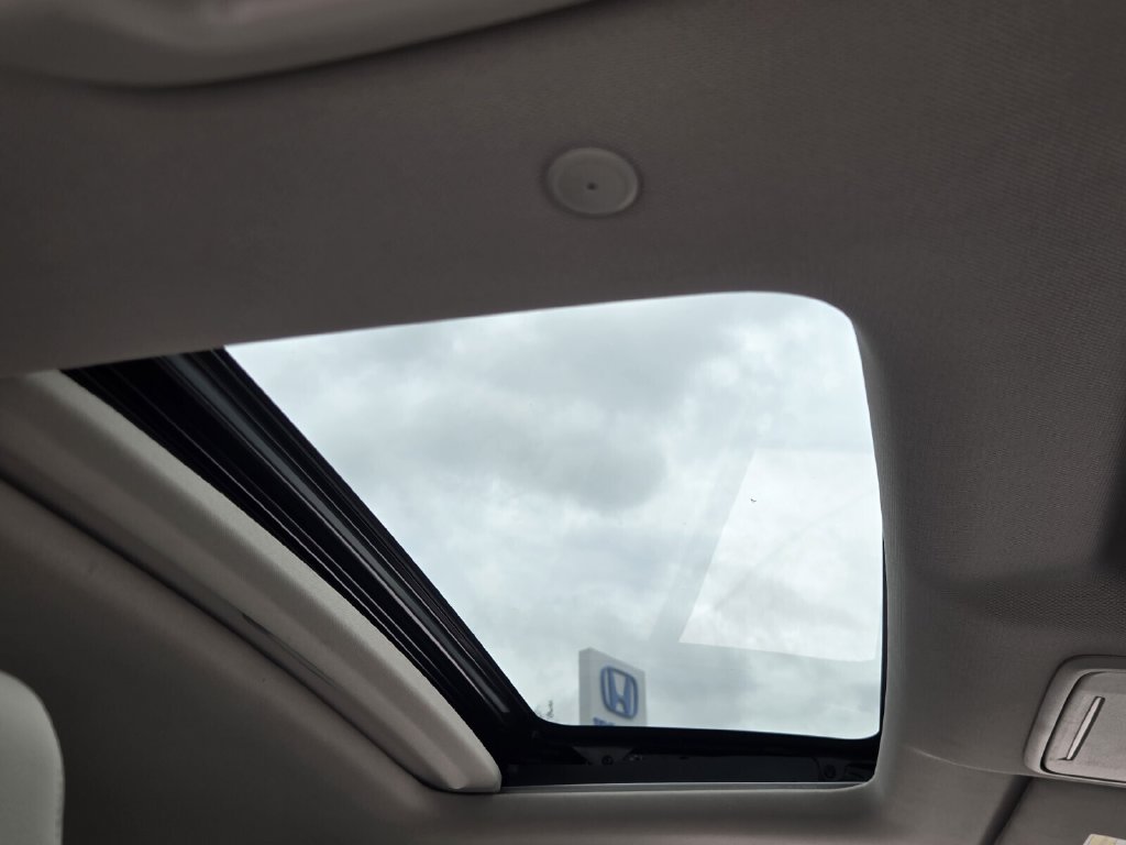 2024 Honda CR-V EX-L - Photo 18