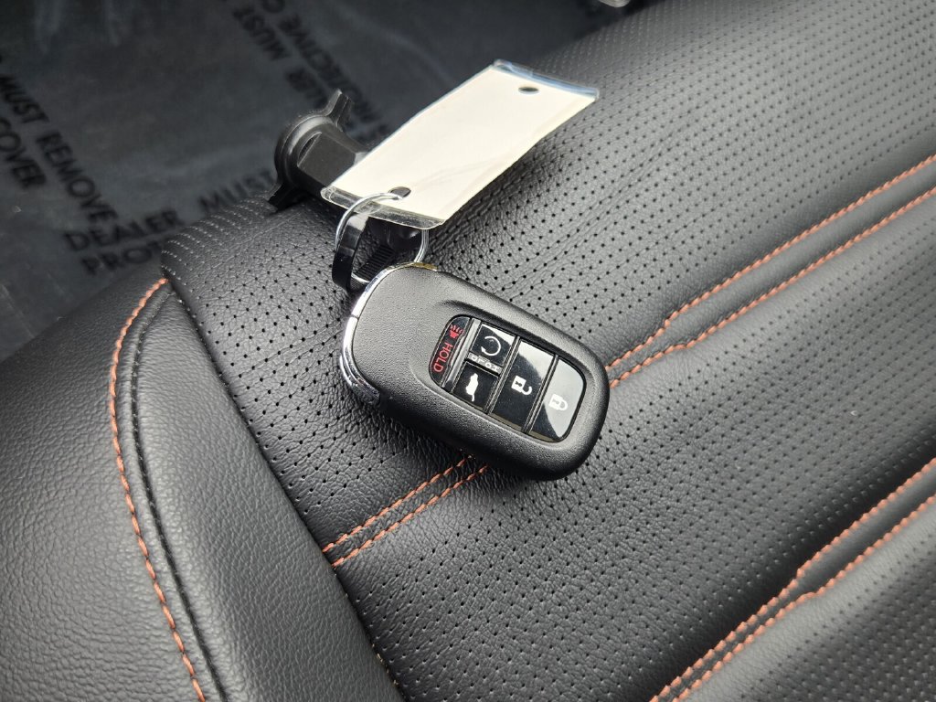 2025 Honda CR-V Sport-L - Photo 20